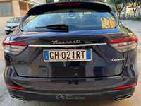 Usata Maserati Levante GT 330 CV (242 kW) 2022 Blu/azzurro SUV