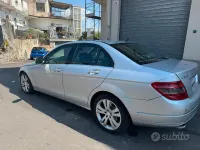 Usata Mercedes C220 Avantgarde 170 CV (125 kW) 2008 Grigio Berlina