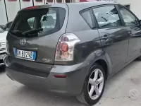 Usata Toyota Corolla Verso 140 CV (102 kW) 2008 Grigio Monovolume