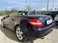 Usata Mercedes SLK200 163 CV (119 kW) 2004 Blu/azzurro Cabrio
