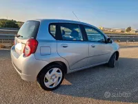 Usata Chevrolet Aveo LS 82 CV (60 kW) 2010 Grigio Berlina