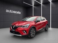 Usata Renault Captur Intens 101 CV (74 kW) 2023 Rosso SUV