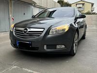 Usata Opel Insignia 160 CV (117 kW) 2010 Grigio Station wagon