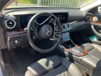 Usata Mercedes E300 Premium 265 CV (194 kW) 2022 Argento Berlina