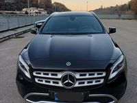 Usata Mercedes GLA180 109 CV (80 kW) 2017 Nero SUV