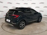 Usata Renault Captur Techno 143 CV (105 kW) 2023 Bluazzurro SUV