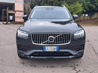 Gebraucht Volvo XC90 Momentum 235 PS (172 kW) 2021 Grau SUV