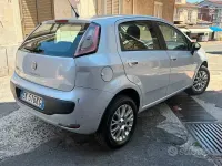 Usata Fiat Grande Punto 77 CV (56 kW) 2011 Bianco Utilitaria