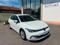 Usata VW Golf VIII Life 110 CV (80 kW) 2021 Bianco Utilitaria
