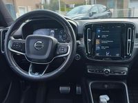 Usata Volvo XC40 150 CV (110 kW) 2018 Grigio SUV