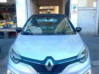 Usata Renault Captur 150 CV (110 kW) 2019 Grigio SUV