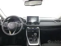 Usata Toyota RAV4 Hybrid 178 CV (130 kW) 2021 Grigio SUV