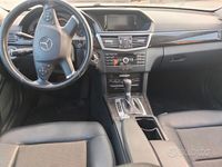 Gebraucht Mercedes E220 170 PS (125 kW) 2010 Grau Limousine
