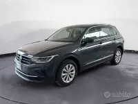 Usata VW Tiguan Life 150 CV (110 kW) 2023 Grigio SUV