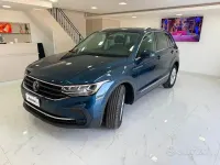 Usata VW Tiguan Life 150 CV (110 kW) 2022 Bluazzurro SUV
