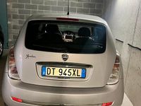 Usata Lancia Ypsilon 60 CV (44 kW) 2009 Grigio Utilitaria