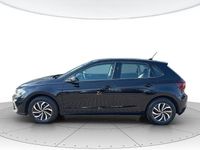 Usata VW Polo Life 95 CV (69 kW) 2023 Nero Utilitaria