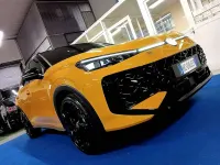 Nuova VW T-Roc R-line 150 CV (110 kW) 2026 Giallo SUV