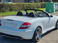 Usata Mercedes SLK350 AMG 271 CV (199 kW) 2006 Bianco Cabrio