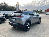 Usata Peugeot 2008 Allure 131 CV (96 kW) 2024 Grigio SUV