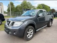 Usata Nissan Navara 190 CV (139 kW) 2014 Grigio Pick-up