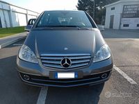 Usata Mercedes A180 108 CV (79 kW) 2009 Grigio Berlina
