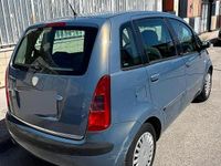 Usata Lancia Musa 95 CV (69 kW) 2005 Blu/azzurro Monovolume