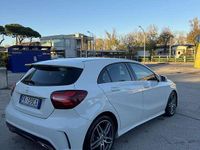 Usata Mercedes A180 Premium 109 CV (80 kW) 2017 Berlina