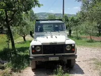 Usata Land Rover Defender 68 CV (50 kW) 1988 Bianco SUV