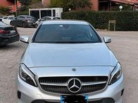 Usata Mercedes A180 Executive 109 CV (80 kW) 2017 Grigio Berlina