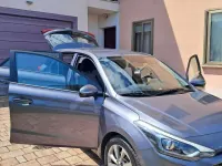 Usata Hyundai i20 Style 75 CV (55 kW) 2015 Grigio Utilitaria