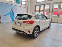 Usata Ford Focus Active 125 CV (91 kW) 2020 Bianco SUV