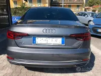Usata Audi A4 122 CV (89 kW) 2019 Grigio Berlina