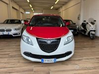 Usata Lancia Ypsilon 69 CV (50 kW) 2015 Bianco Utilitaria