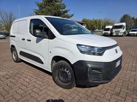 Usata Fiat Doblò 131 CV (96 kW) 2023 Bianco Monovolume