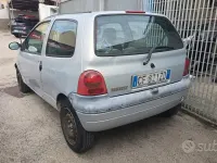 Usata Renault Twingo Expression 75 CV (55 kW) 2003 Argento Utilitaria