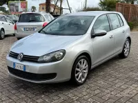 Begagnad VW Golf VI Comfortline 105 HK (77 kW) 2011 Grå Halvkombi