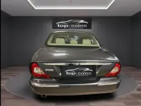 Usata Jaguar XJ Sovereign 207 CV (152 kW) 2007 Grigio Berlina