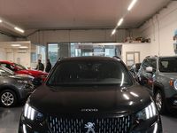 Usata Peugeot 2008 GT-line 110 CV (80 kW) 2021 Nero SUV