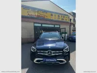 Usata Mercedes GLC300 Business 194 CV (142 kW) 2022 Blu/azzurro SUV