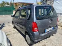 Usata Opel Agila 60 CV (44 kW) 2005 Grigio Monovolume