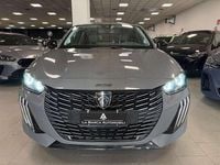 Usata Peugeot 208 Allure 101 CV (74 kW) 2024 Grigio Utilitaria