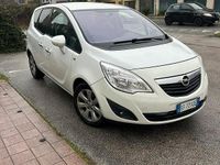 Usata Opel Meriva Club 75 CV (55 kW) 2010 Bianco Monovolume