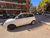 Usata Lancia Ypsilon 69 CV (50 kW) 2011 Bianco Utilitaria