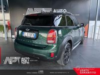 Usata Mini Cooper D Countryman Business 150 CV (110 kW) 2017 Verde SUV