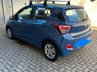 Usata Hyundai i10 67 CV (49 kW) 2014 Blu Utilitaria