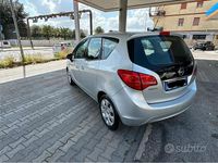 Usata Opel Meriva 95 CV (69 kW) 2012 Grigio Monovolume