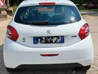 Usata Peugeot 208 Allure 82 CV (60 kW) 2013 Bianco Utilitaria