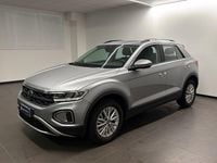 Usata VW T-Roc Life 110 CV (80 kW) 2023 Argento SUV