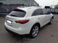 Usata Infiniti Fx30 Premium 238 CV (175 kW) 2010 Bianco SUV